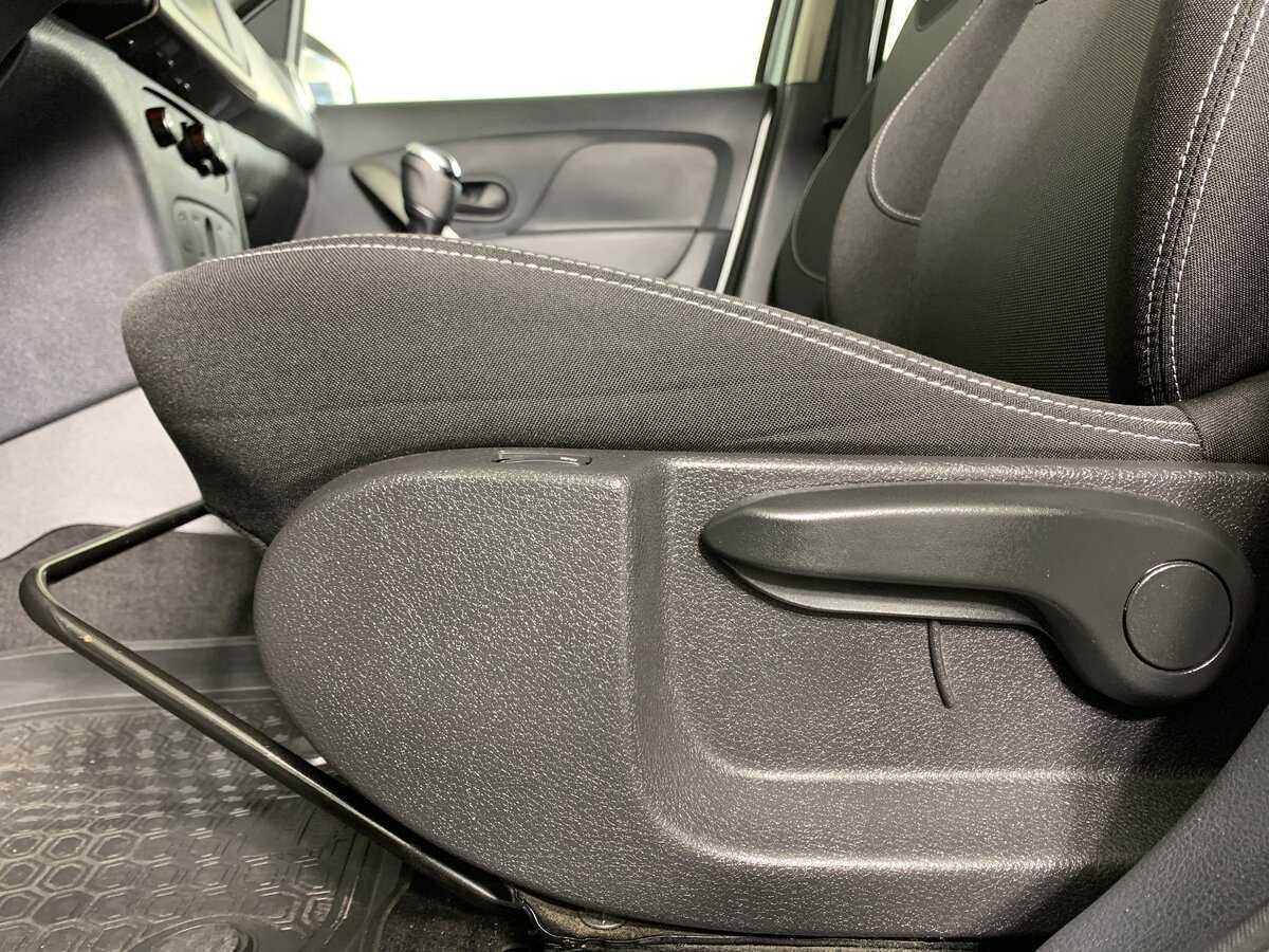 Renault Sandero с пробегом — 2022 год. Фото: #16