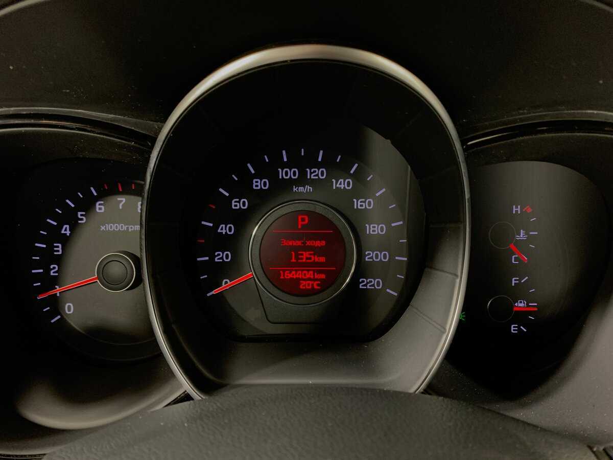 Kia Rio с пробегом — 2015 год. Фото: #14