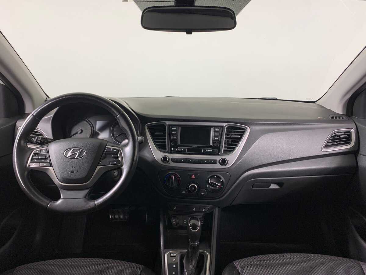 Hyundai Solaris с пробегом — 2017 год. Фото: #11