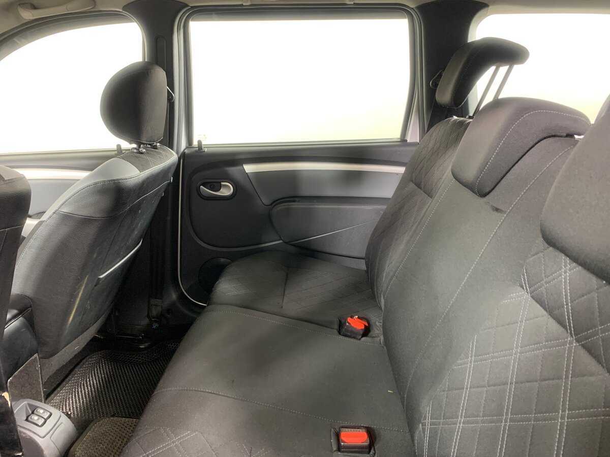 Lada (ВАЗ) Largus с пробегом — 2019 год. Фото: #18