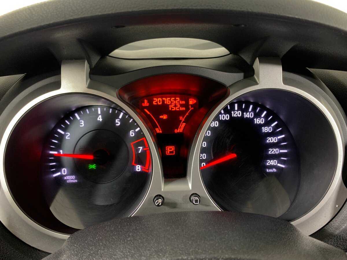 Nissan Juke с пробегом — 2014 год. Фото: #12