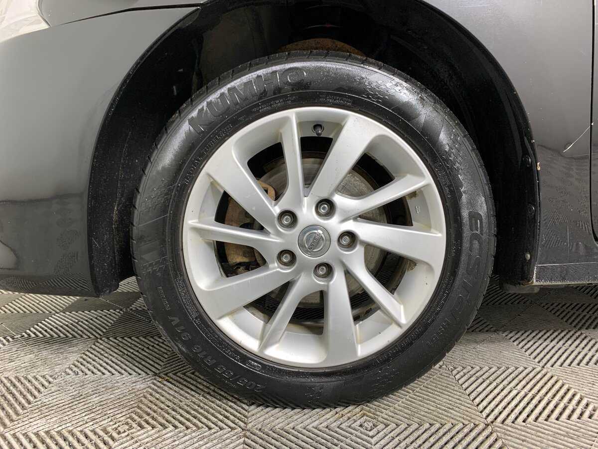 Nissan Sentra с пробегом — 2014 год. Фото: #8