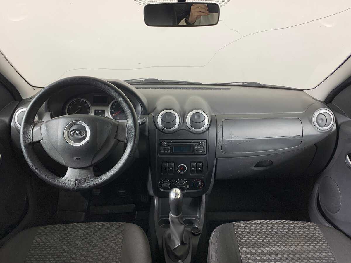 Lada (ВАЗ) Largus с пробегом — 2016 год. Фото: #11