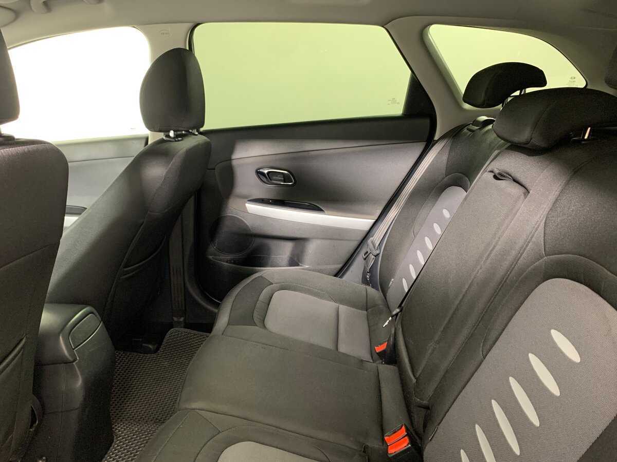 Kia Ceed с пробегом — 2013 год. Фото: #18