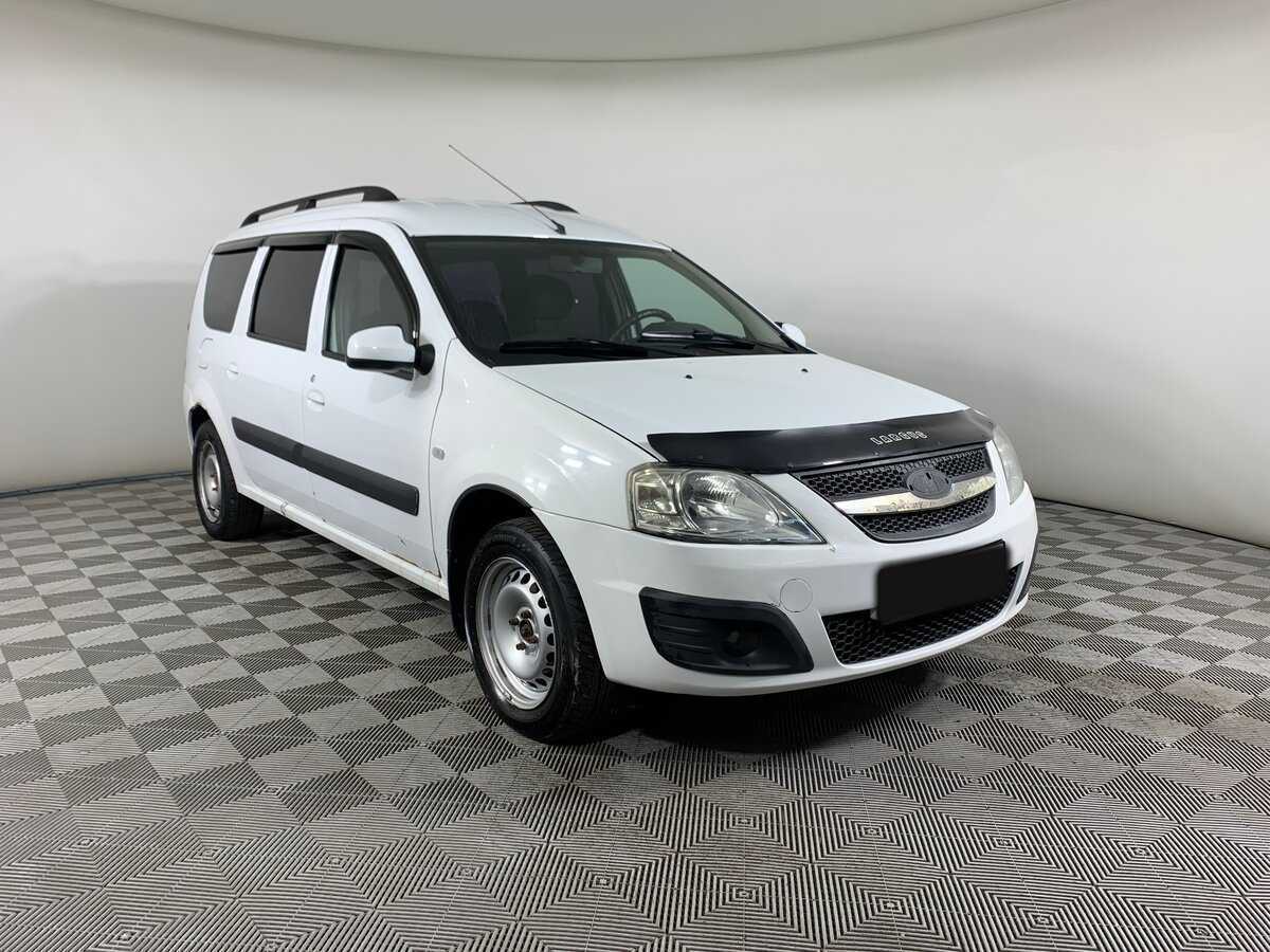 Lada (ВАЗ) Largus с пробегом — 2014 год. Фото: #2