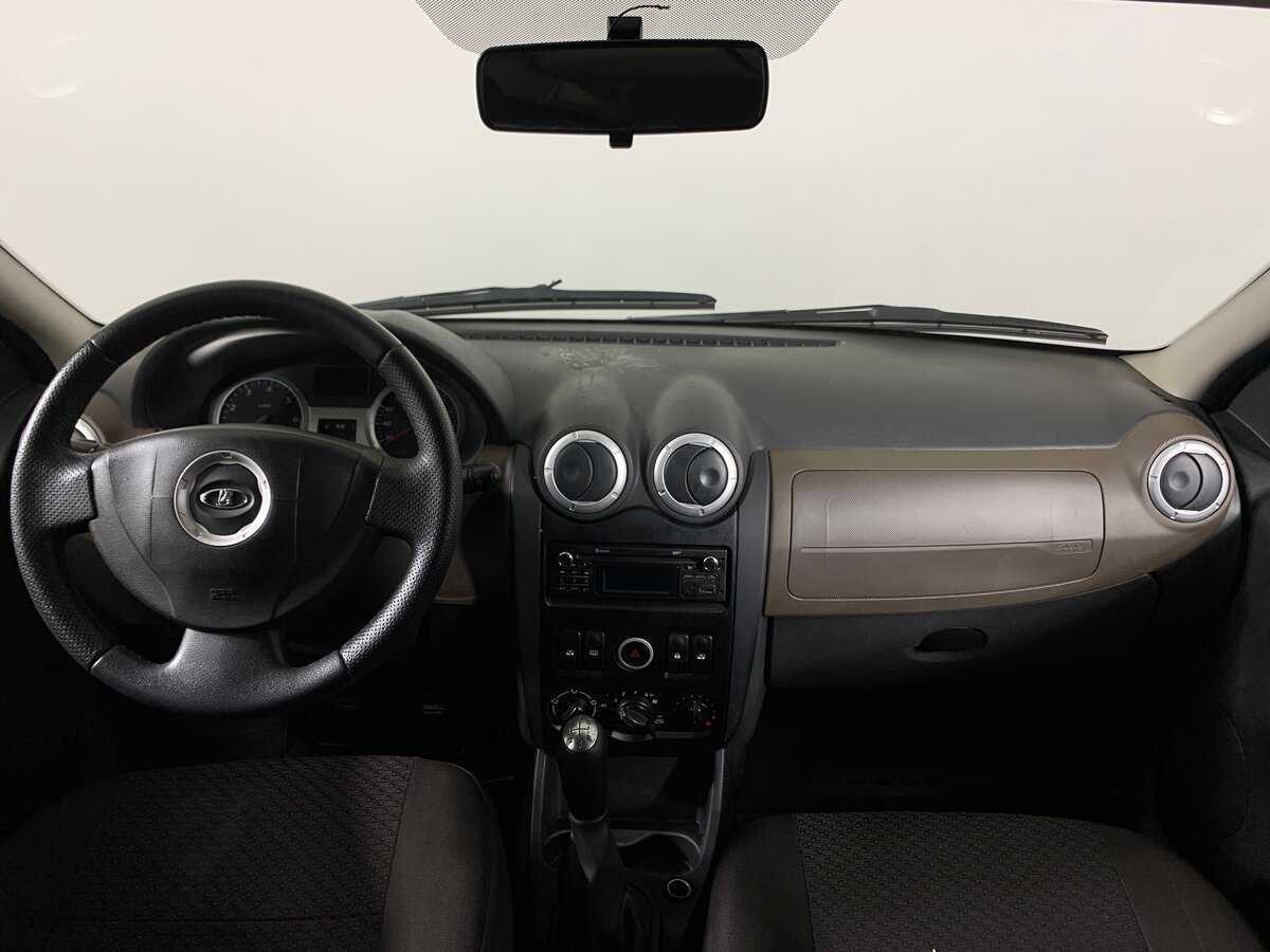 Lada (ВАЗ) Largus с пробегом — 2014 год. Фото: #12