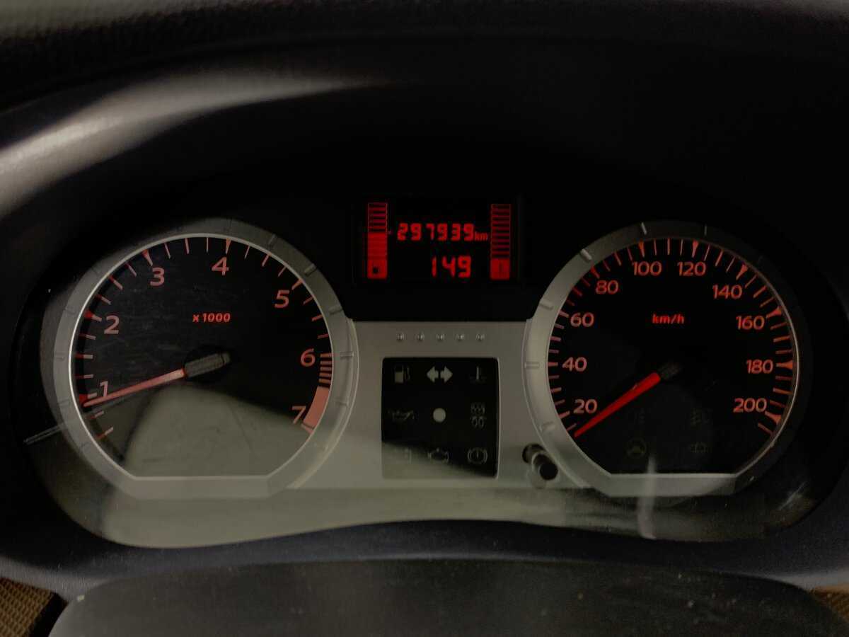 Lada (ВАЗ) Largus с пробегом — 2014 год. Фото: #14