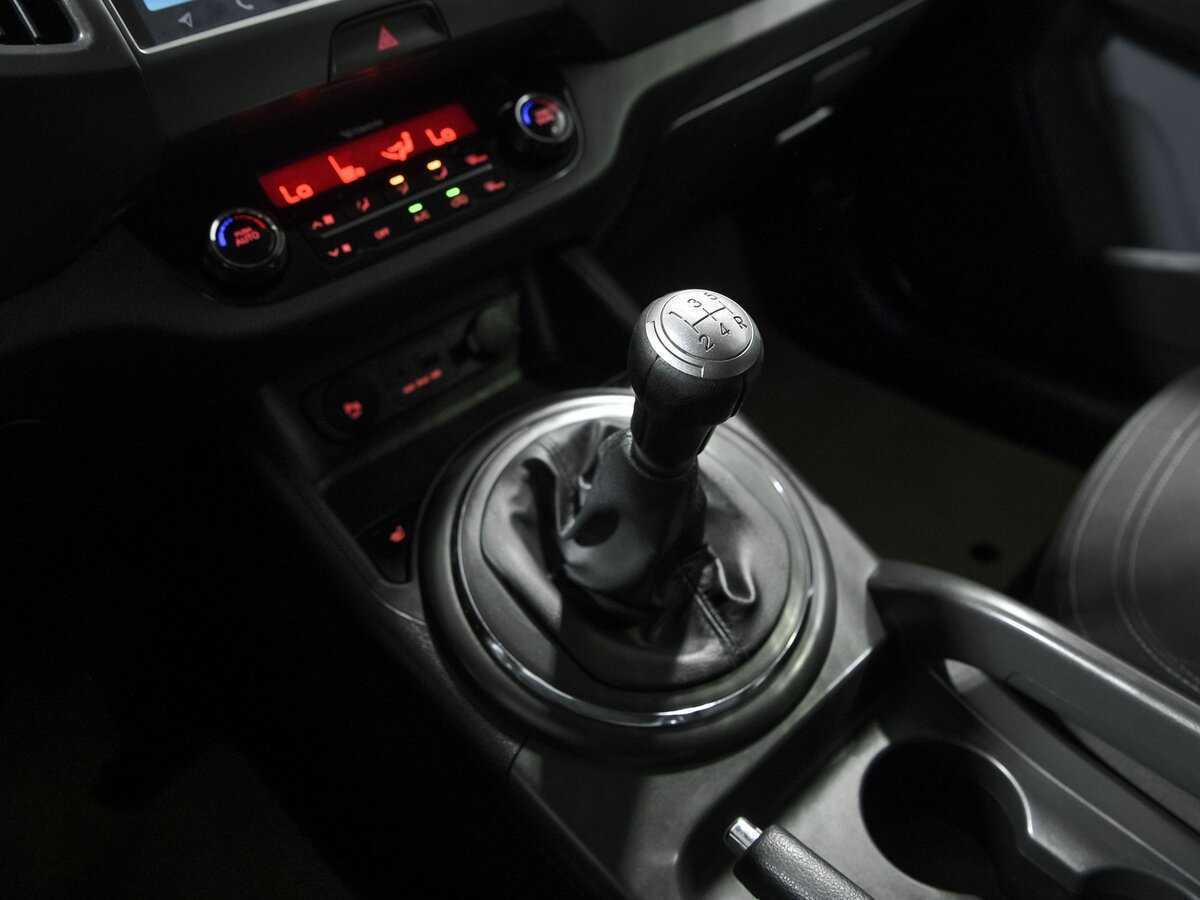 Kia Sportage с пробегом — 2012 год. Фото: #9