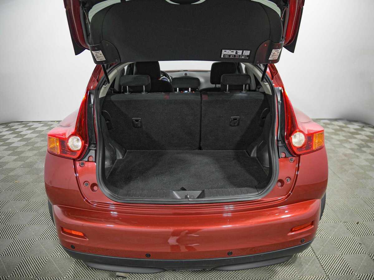 Nissan Juke с пробегом — 2012 год. Фото: #15