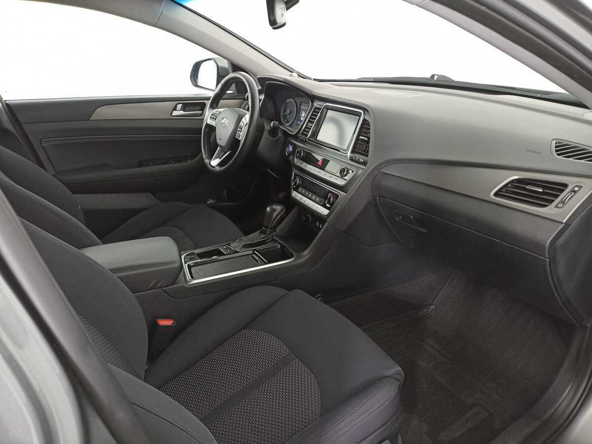 Hyundai Sonata с пробегом — 2018 год. Фото: #8