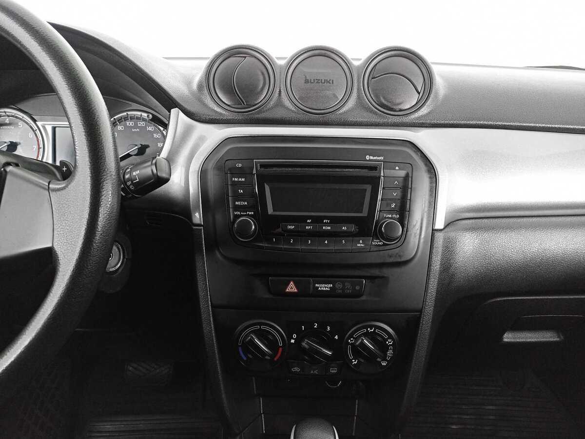 Suzuki Vitara с пробегом — 2018 год. Фото: #12