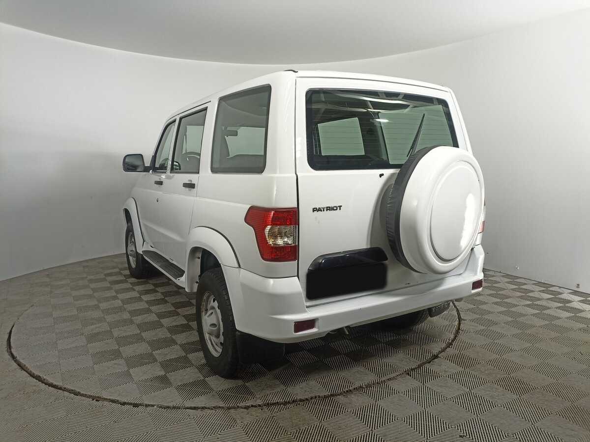 УАЗ Patriot с пробегом — 2018 год. Фото: #6