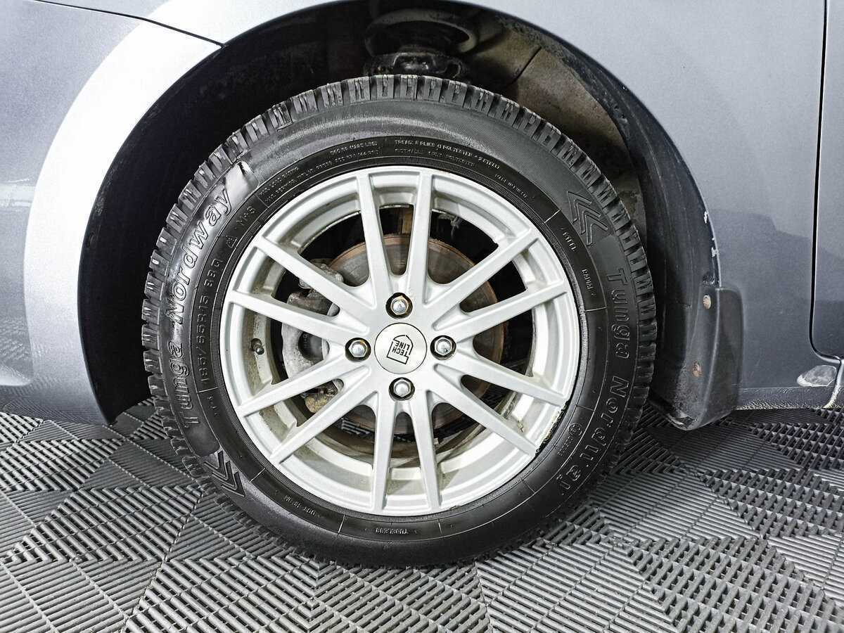 Kia Rio с пробегом — 2018 год. Фото: #17