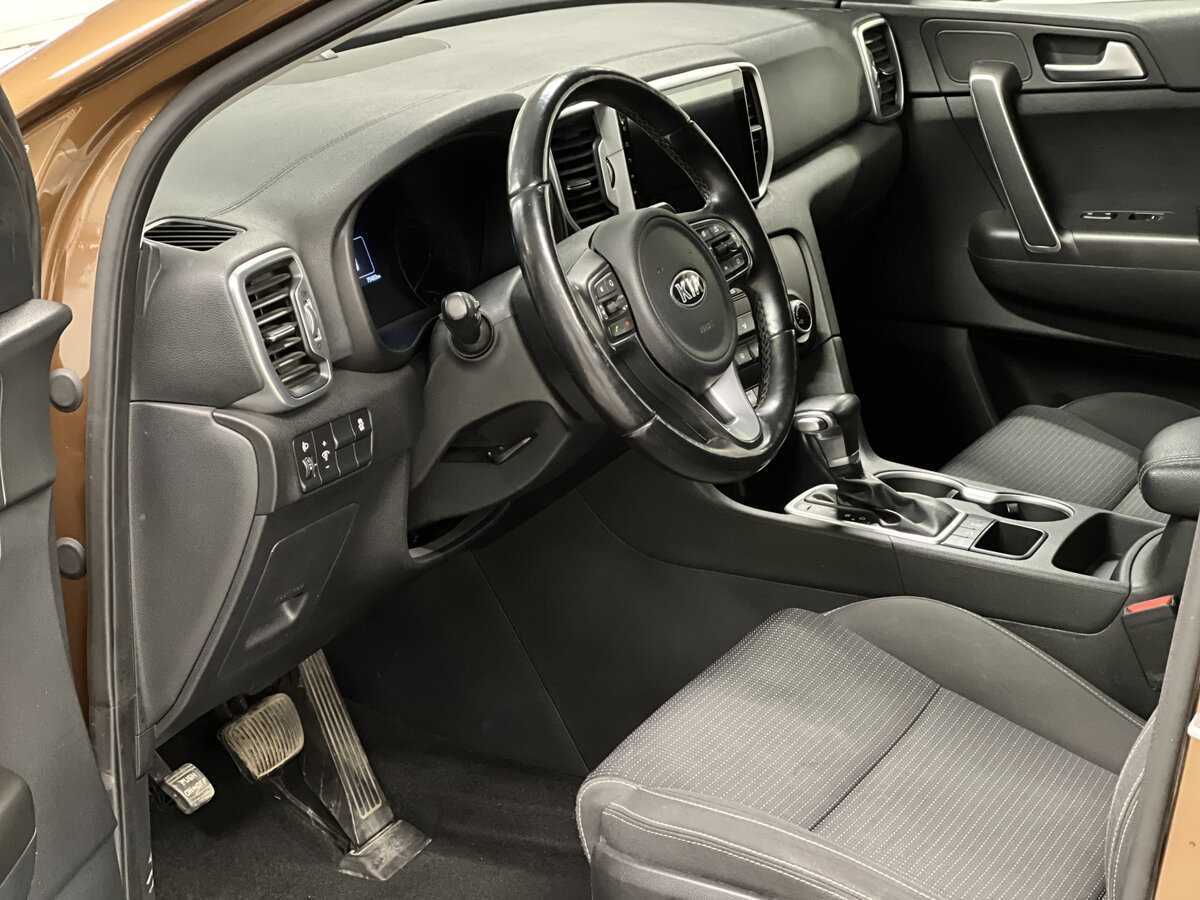 Kia Sportage с пробегом — 2016 год. Фото: #15
