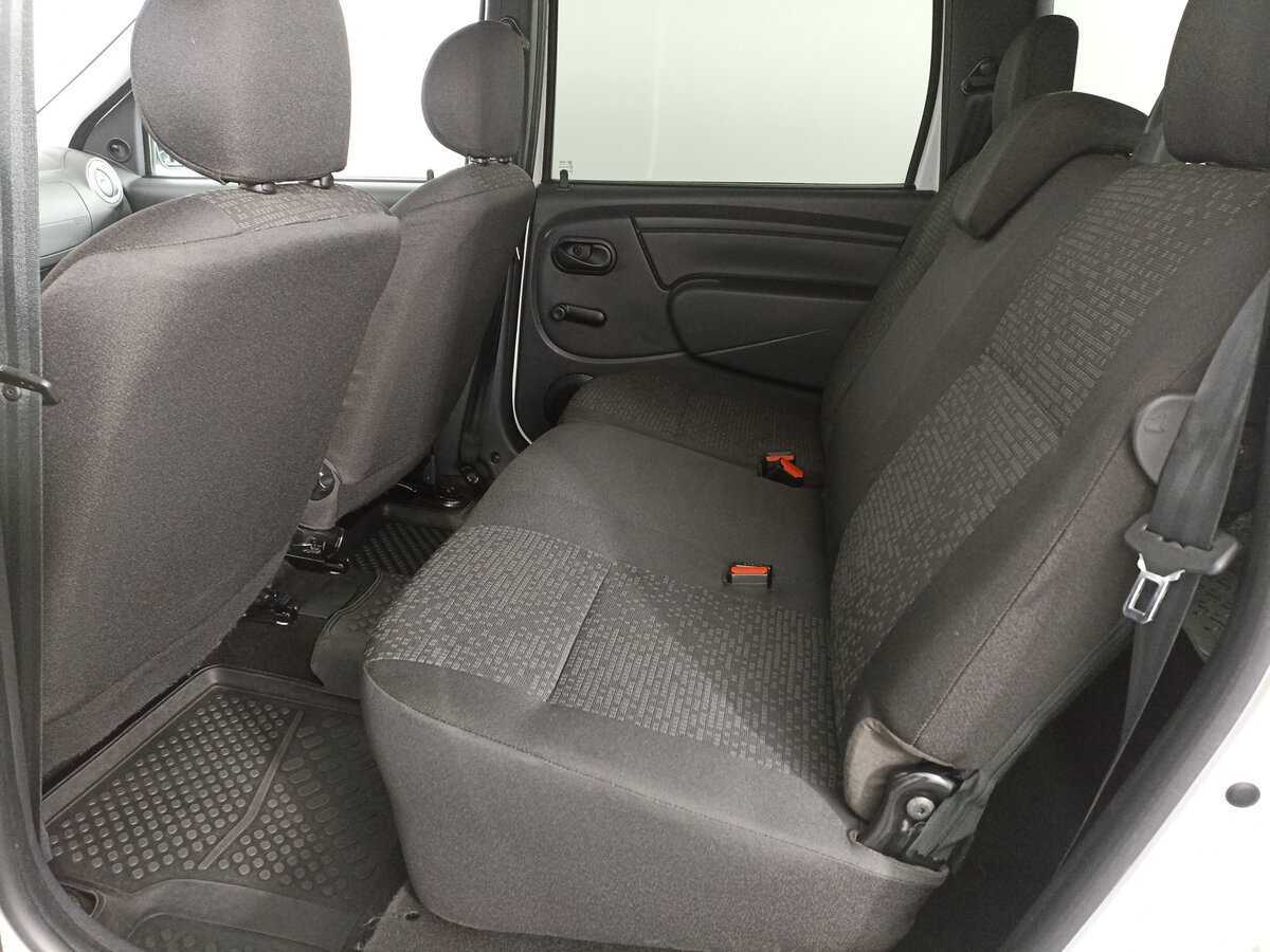 Lada (ВАЗ) Largus с пробегом — 2021 год. Фото: #11