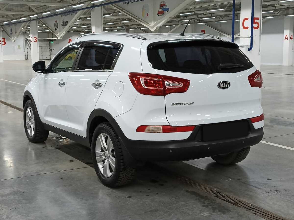 Kia Sportage с пробегом — 2013 год. Фото: #6