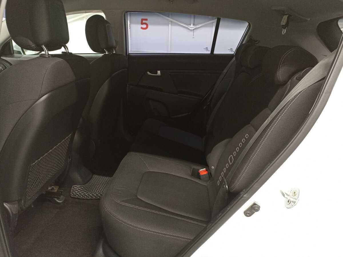 Kia Sportage с пробегом — 2013 год. Фото: #11