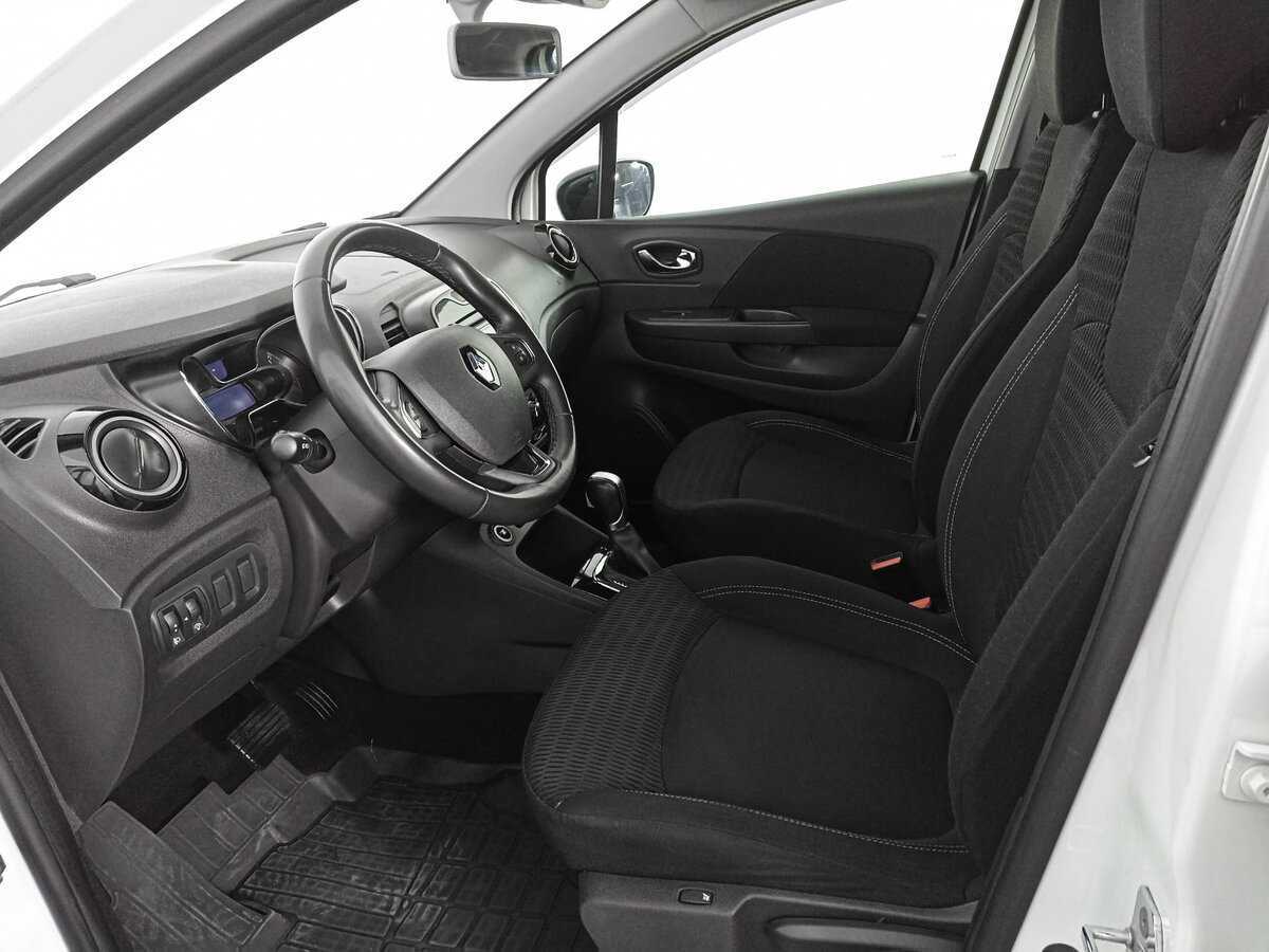 Renault Kaptur с пробегом — 2017 год. Фото: #12