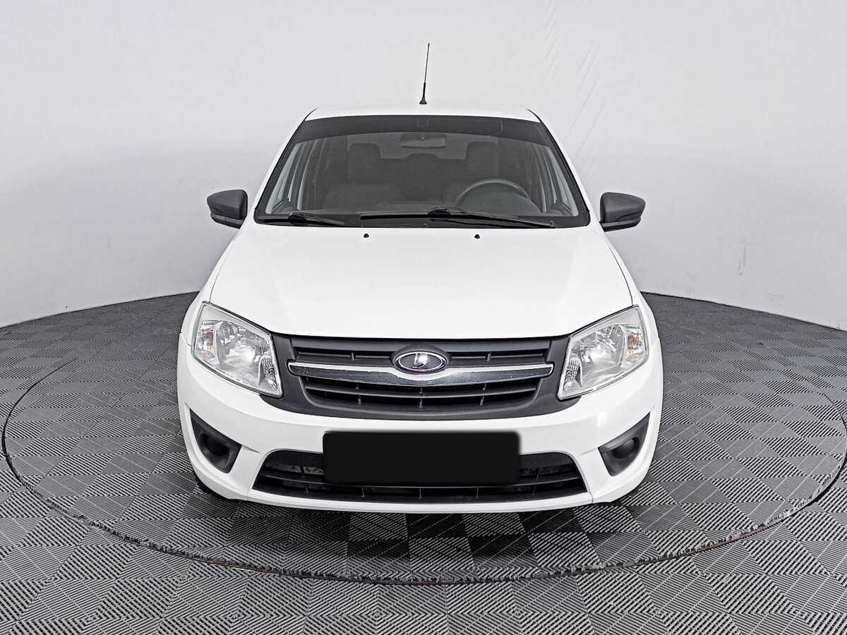 Lada (ВАЗ) Granta с пробегом — 2014 год. Фото: #1