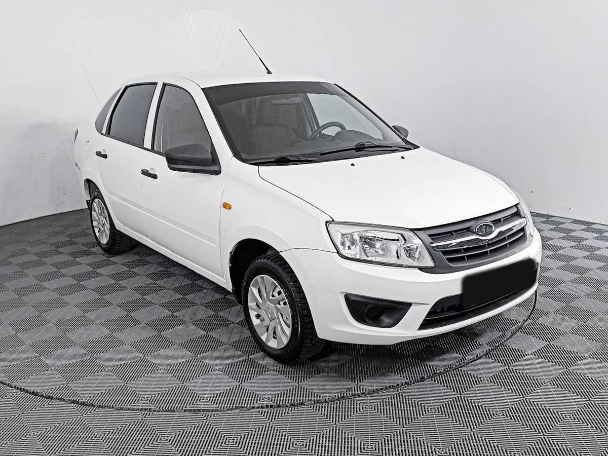 Lada (ВАЗ) Granta с пробегом — 2014 год. Фото: #2