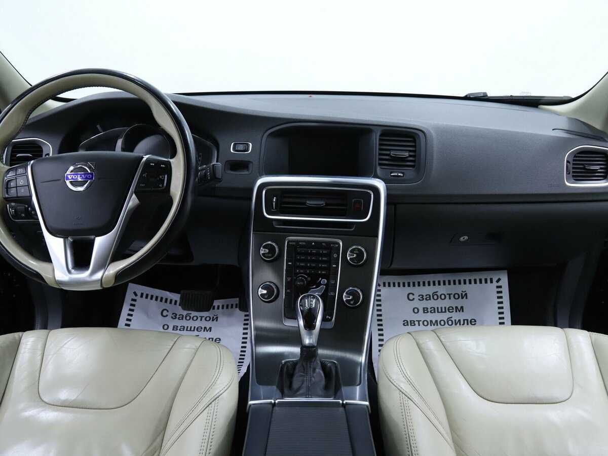 Volvo S60 с пробегом — 2014 год. Фото: #8