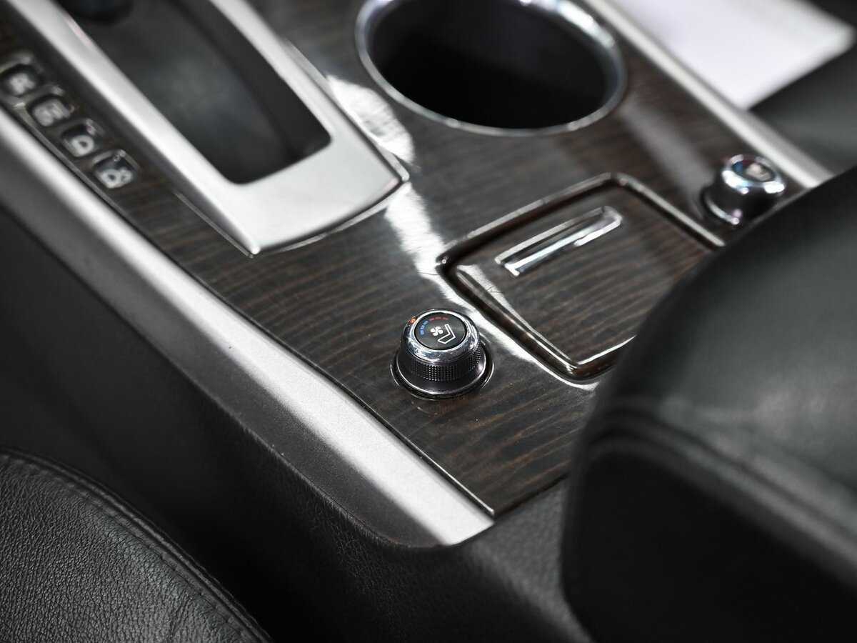 Nissan Teana с пробегом — 2014 год. Фото: #11