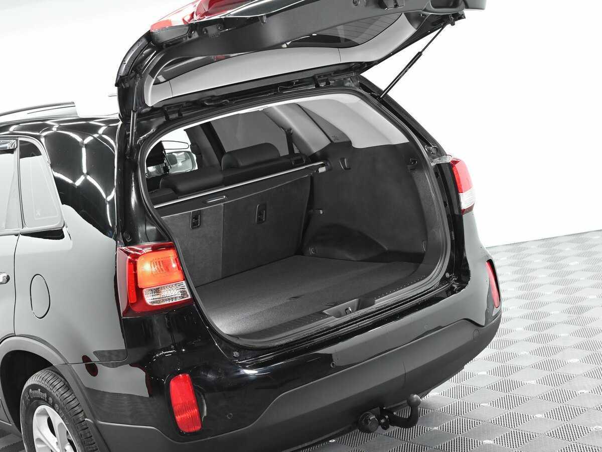 Kia Sorento с пробегом — 2015 год. Фото: #4