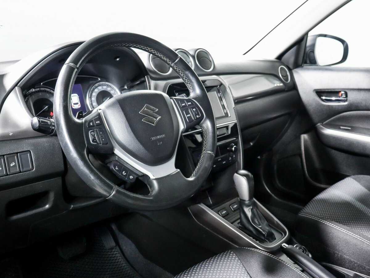 Suzuki Vitara с пробегом — 2020 год. Фото: #10