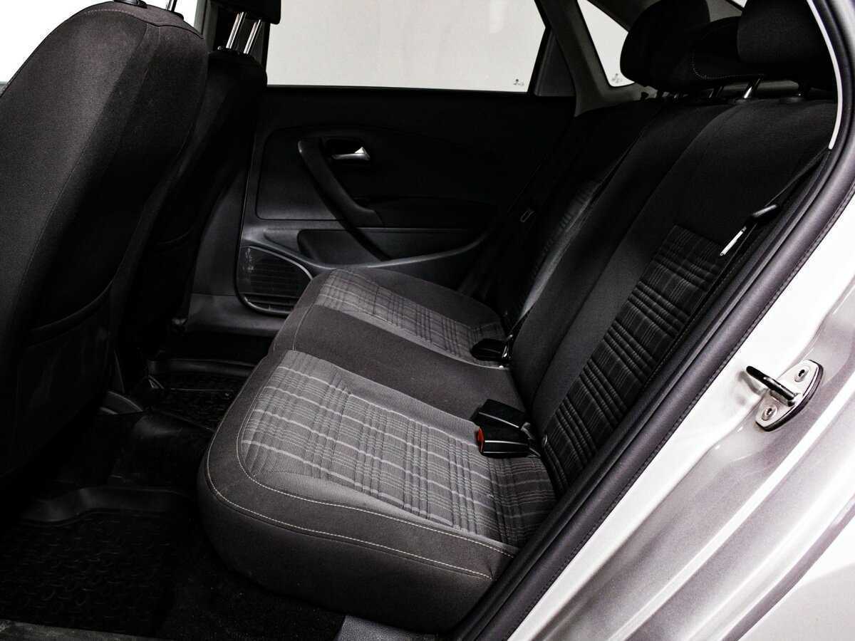 Volkswagen Polo с пробегом — 2017 год. Фото: #11