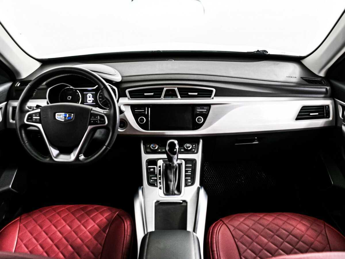 Geely Atlas с пробегом — 2018 год. Фото: #10