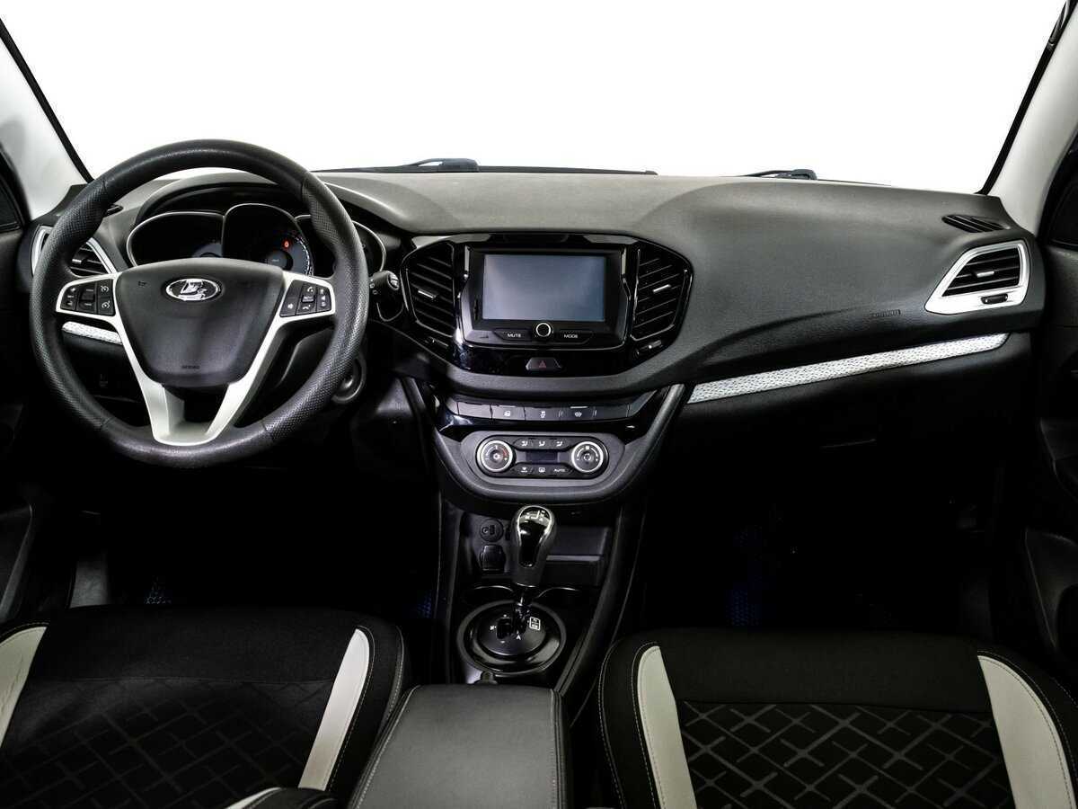 Lada (ВАЗ) Vesta с пробегом — 2019 год. Фото: #9