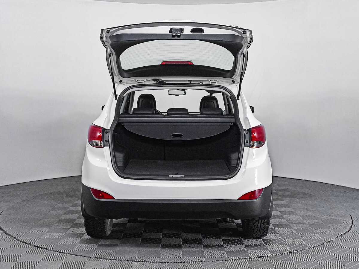 Hyundai ix35 с пробегом — 2012 год. Фото: #8