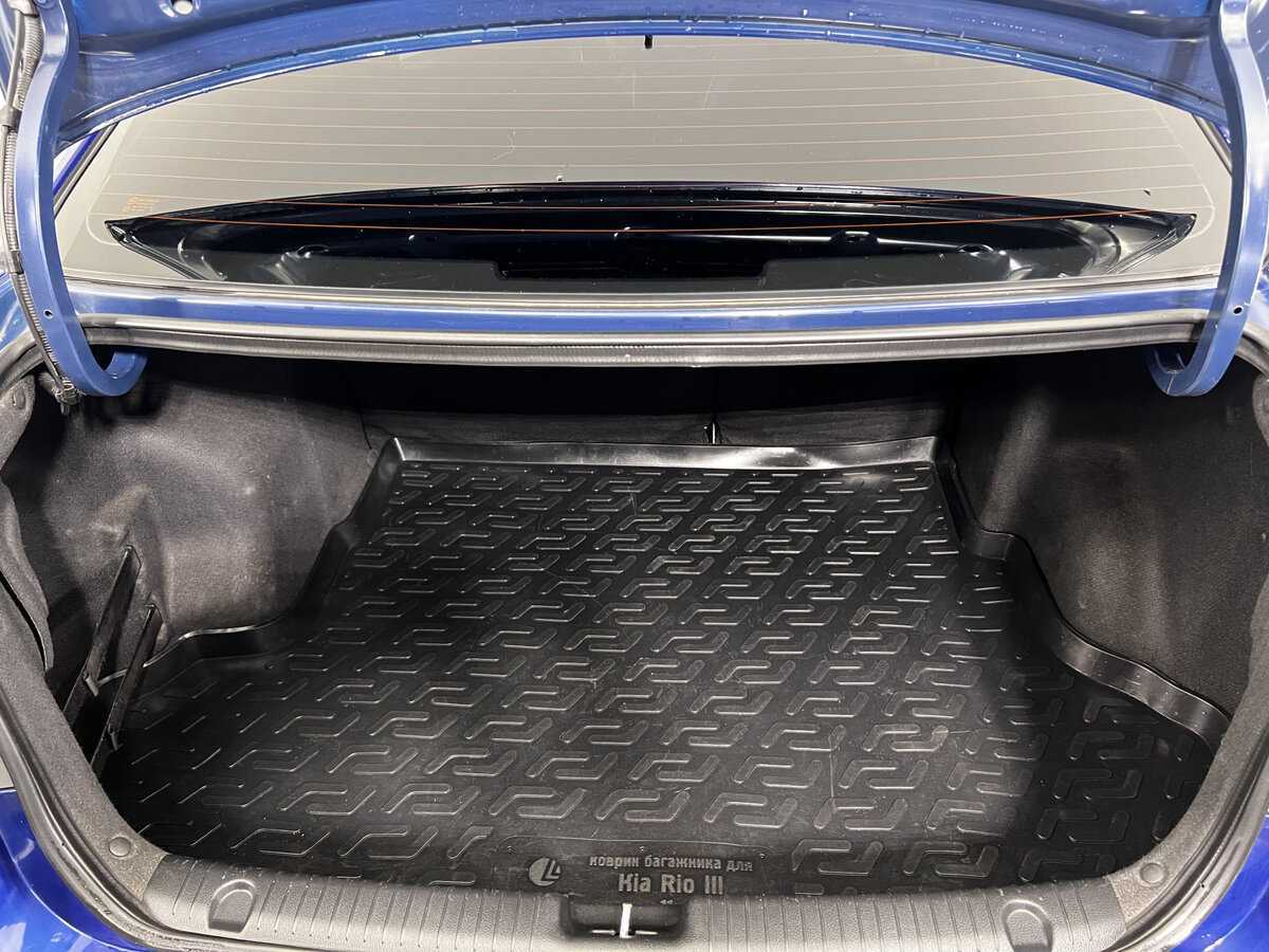 Kia Rio с пробегом — 2013 год. Фото: #7