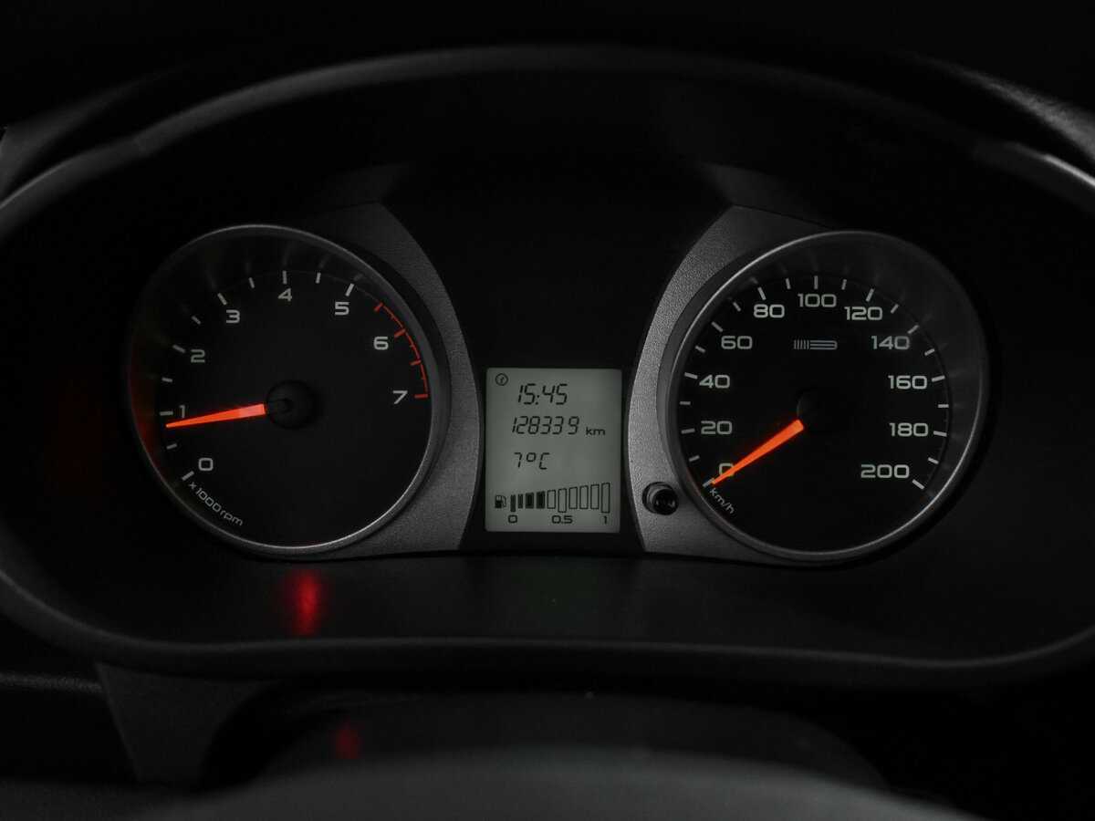 Lada (ВАЗ) Granta с пробегом — 2014 год. Фото: #16