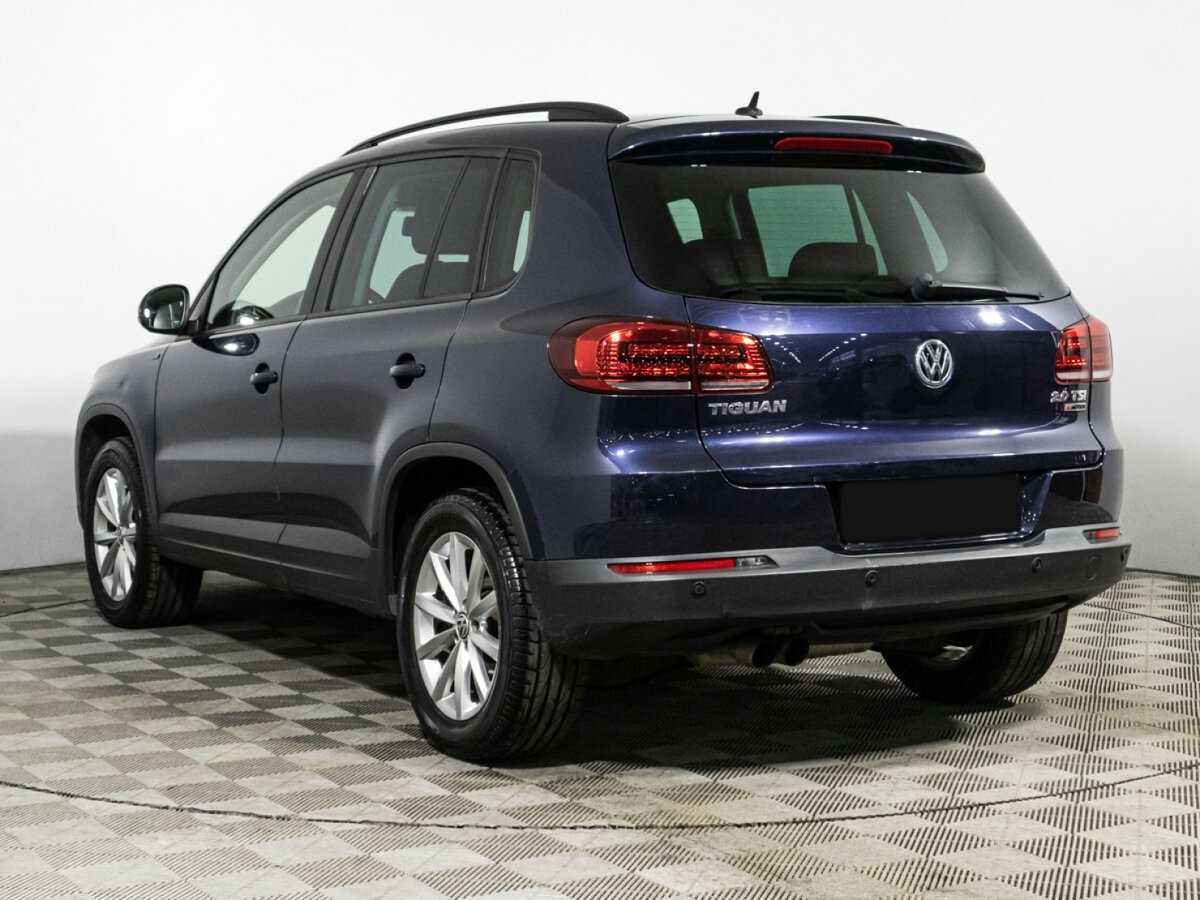 Volkswagen Tiguan с пробегом — 2015 год. Фото: #6