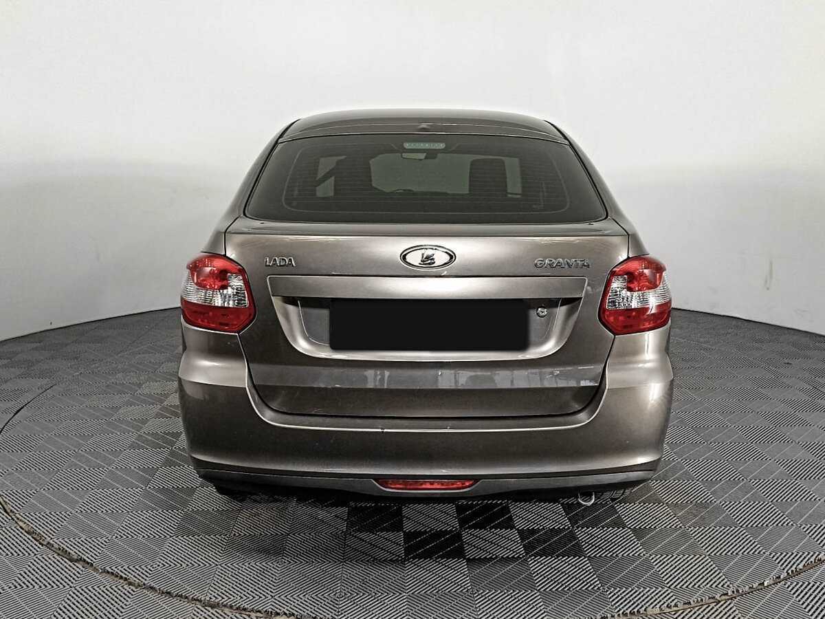 Lada (ВАЗ) Granta с пробегом — 2016 год. Фото: #5