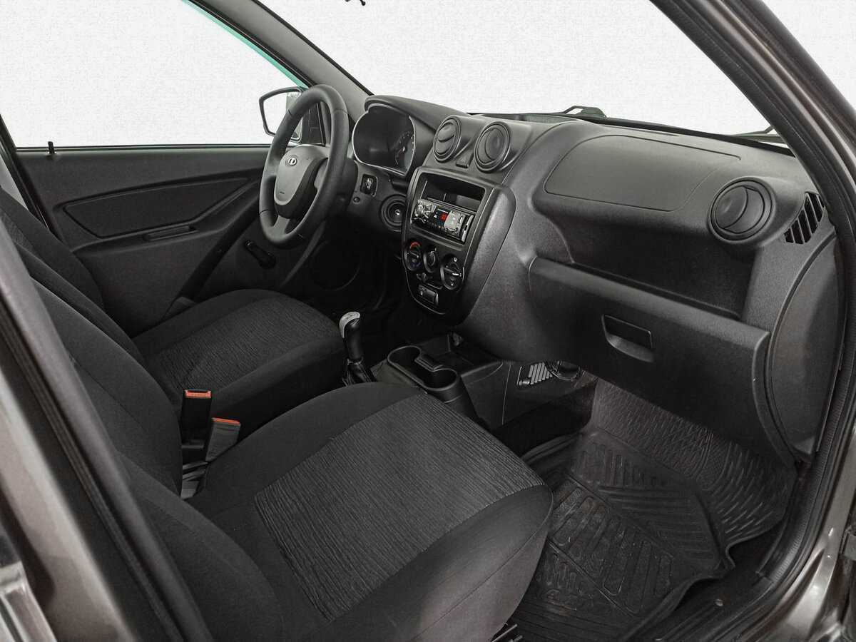 Lada (ВАЗ) Granta с пробегом — 2016 год. Фото: #10