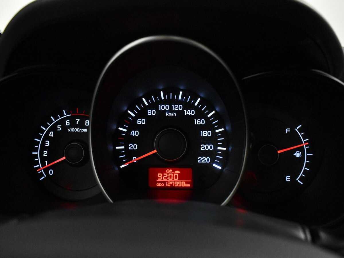 Kia Rio с пробегом — 2012 год. Фото: #14