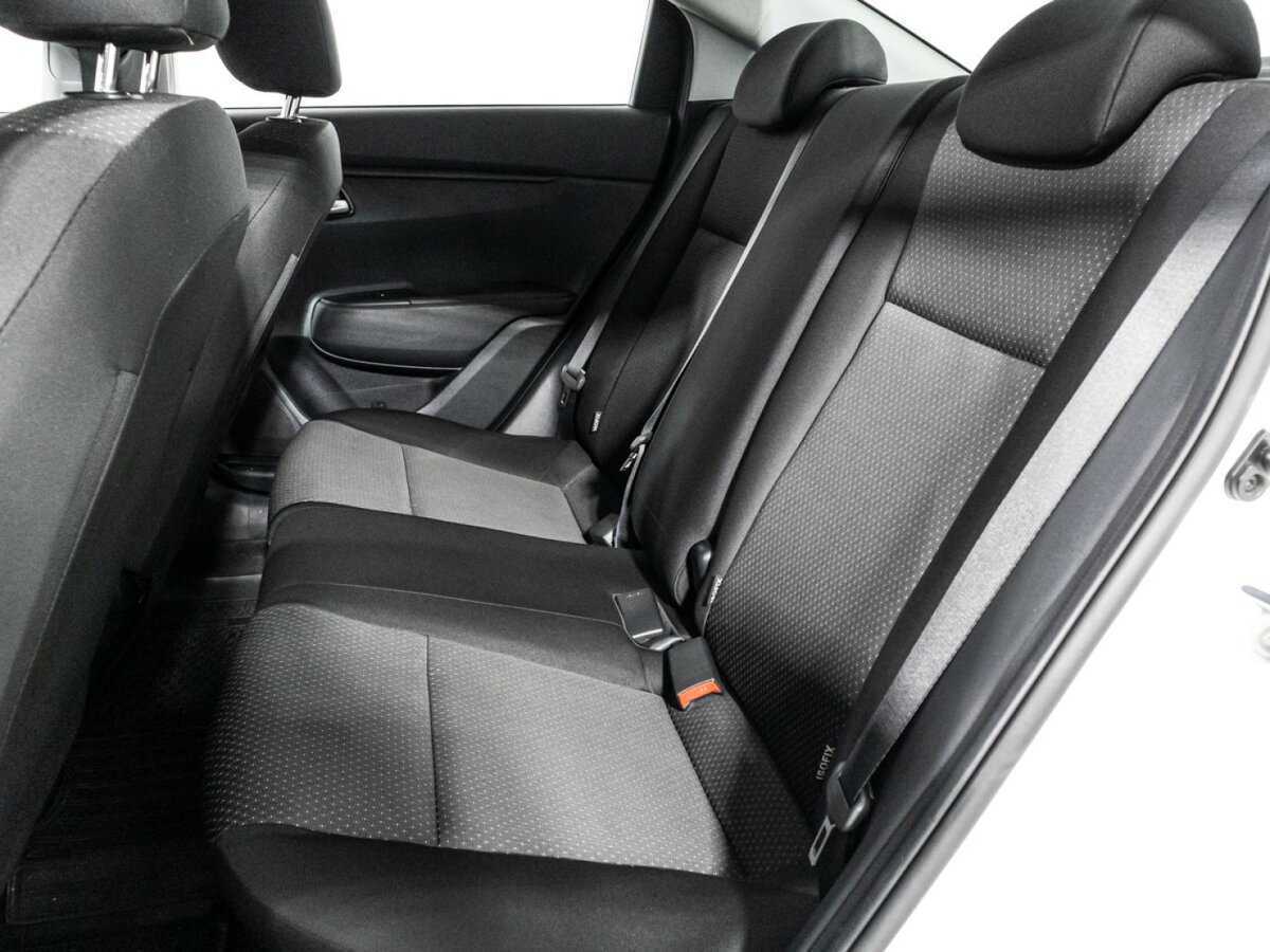 Kia Rio с пробегом — 2021 год. Фото: #10