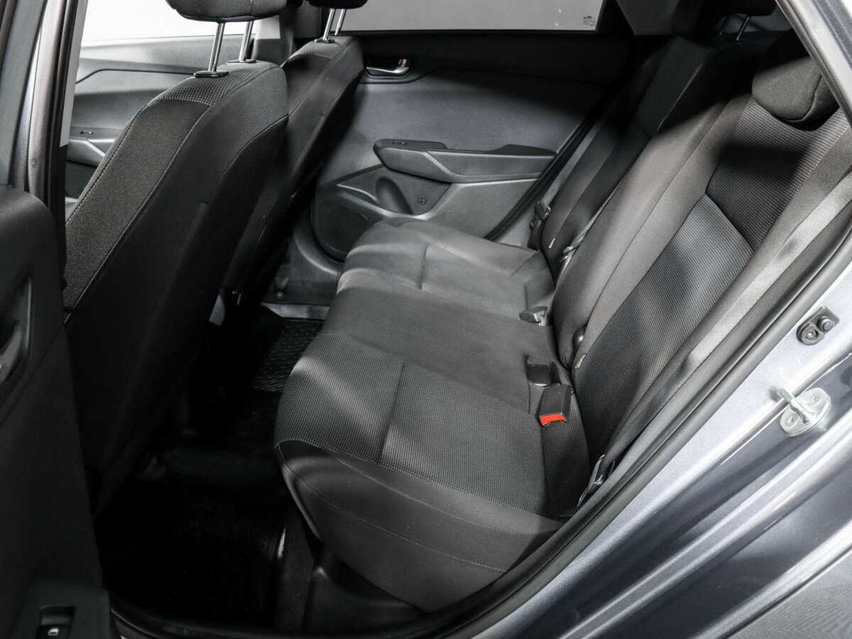 Hyundai Solaris с пробегом — 2020 год. Фото: #5