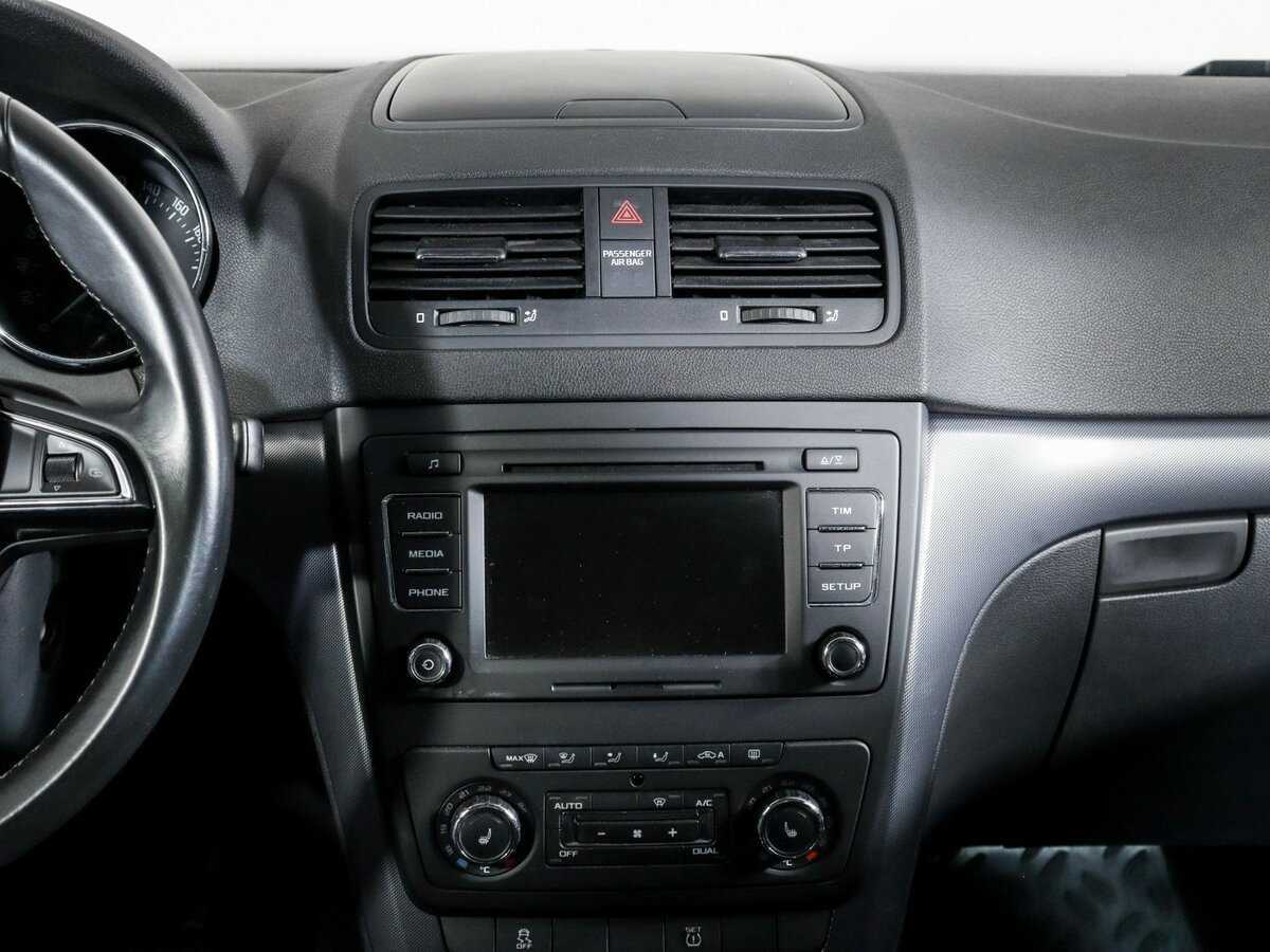 Skoda Yeti с пробегом — 2014 год. Фото: #11