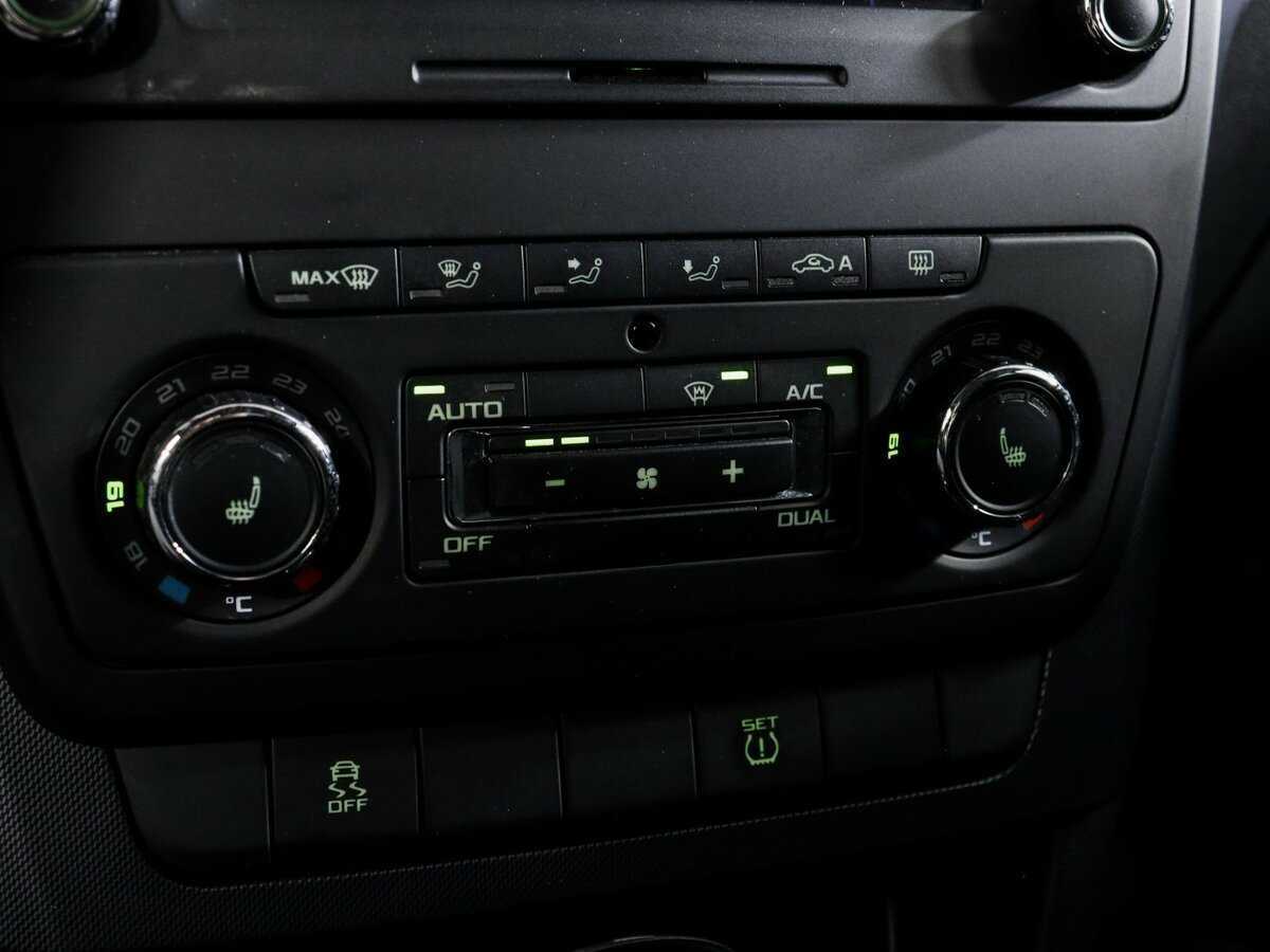 Skoda Yeti с пробегом — 2014 год. Фото: #17