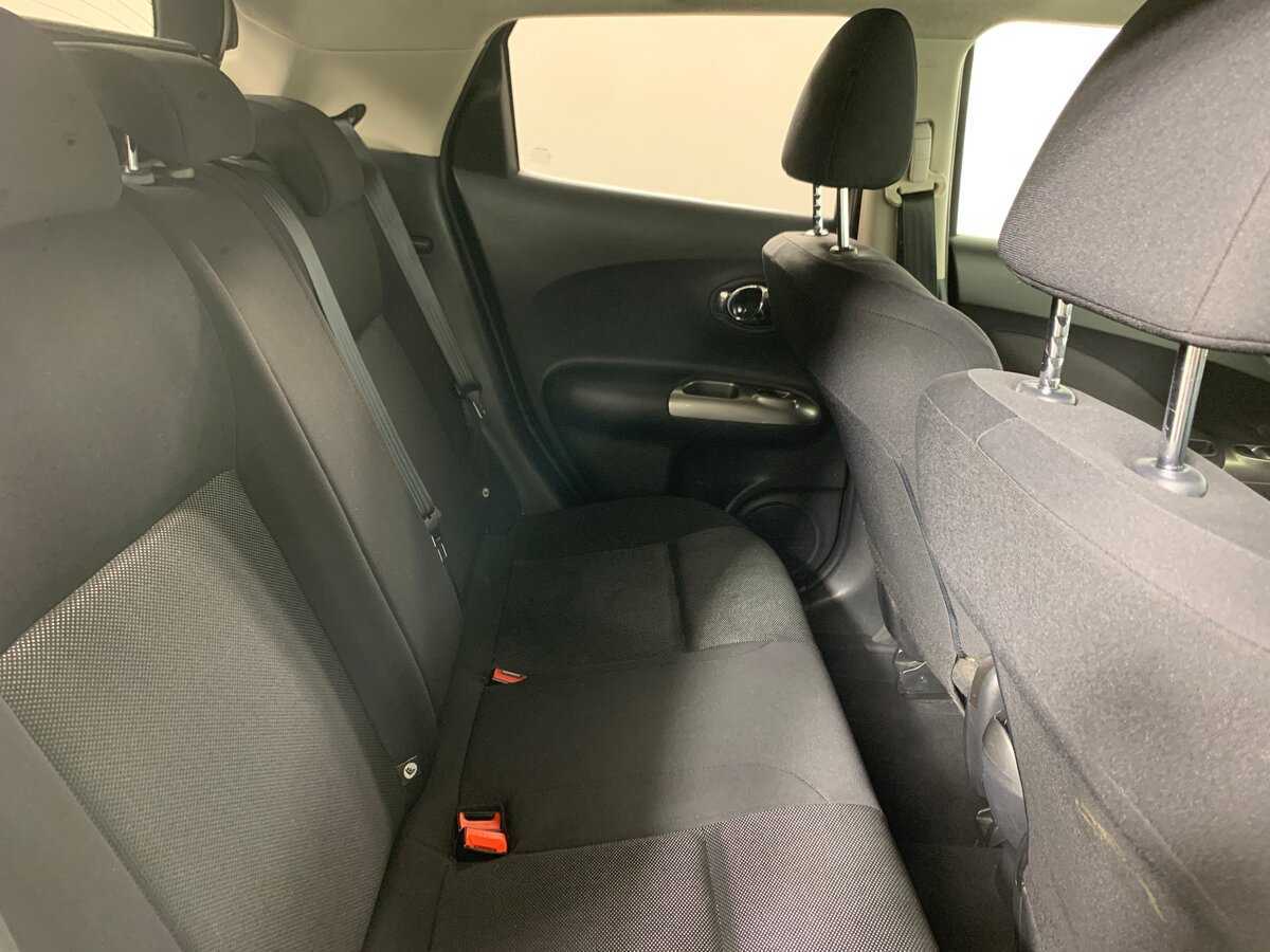 Nissan Juke с пробегом — 2013 год. Фото: #17