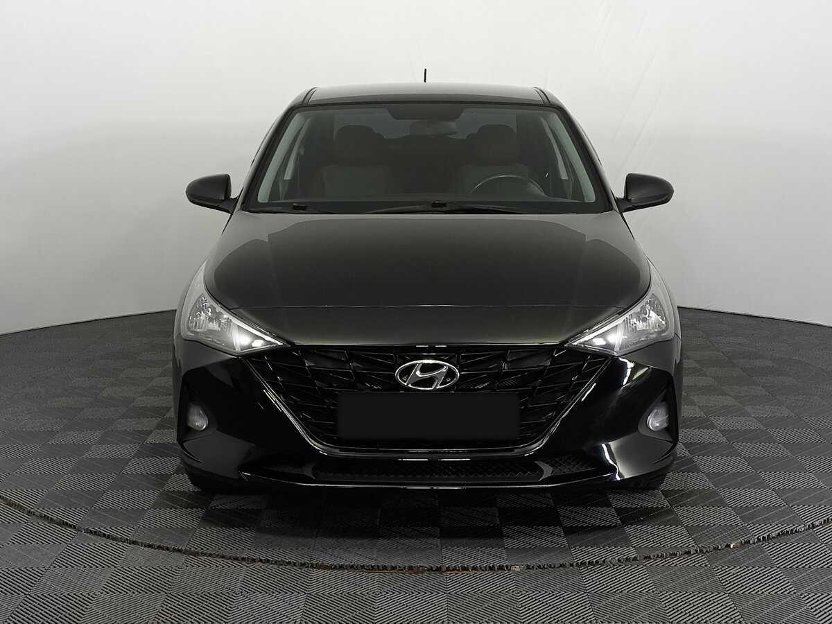 Hyundai Solaris с пробегом — 2021 год. Фото: #1