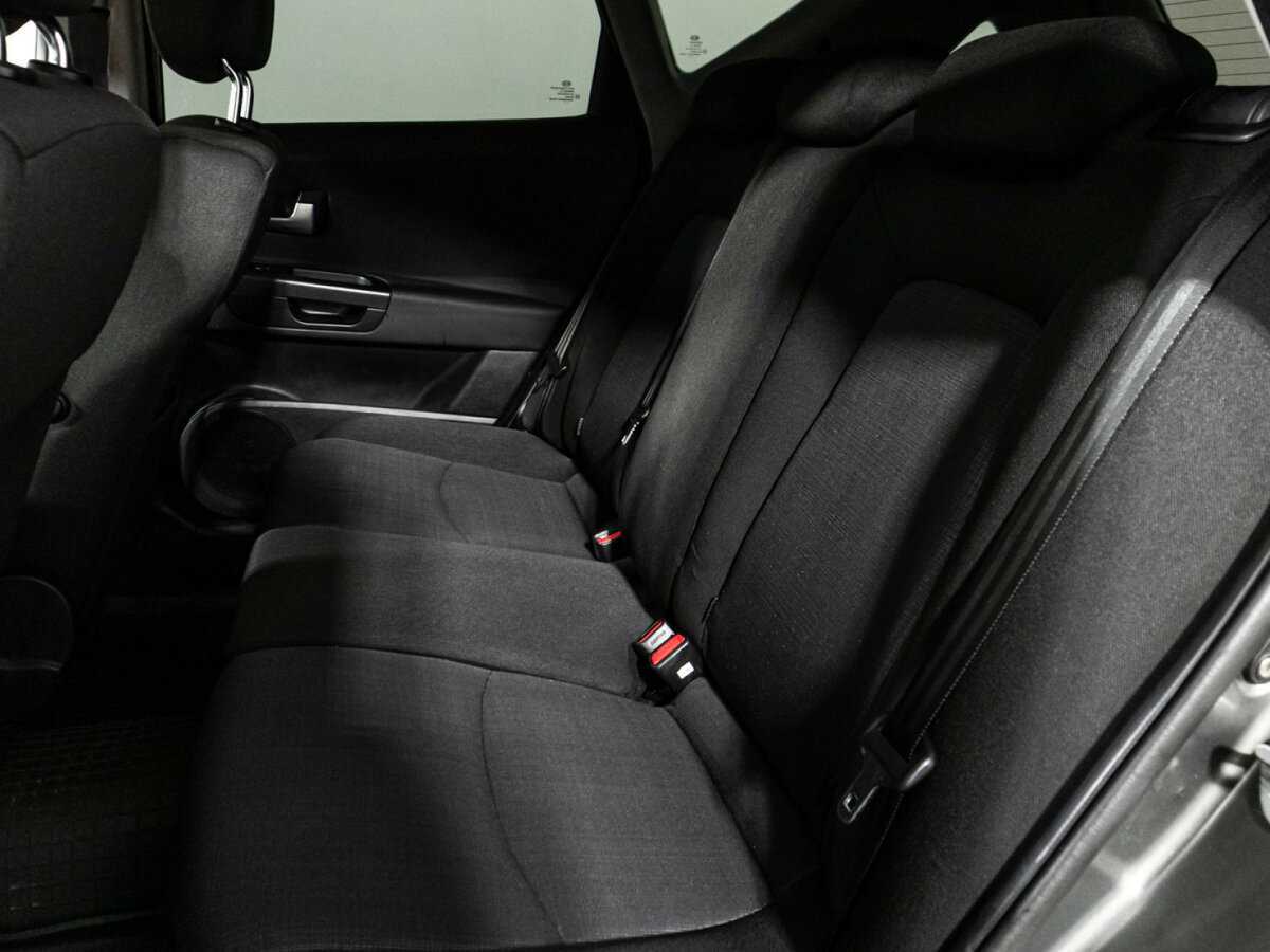 Kia Ceed с пробегом — 2012 год. Фото: #9