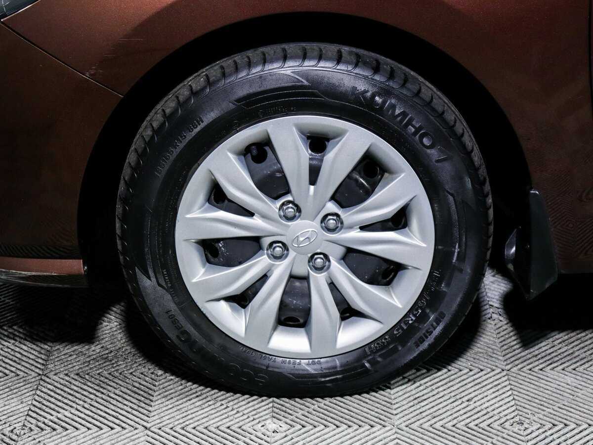 Hyundai Solaris с пробегом — 2021 год. Фото: #14