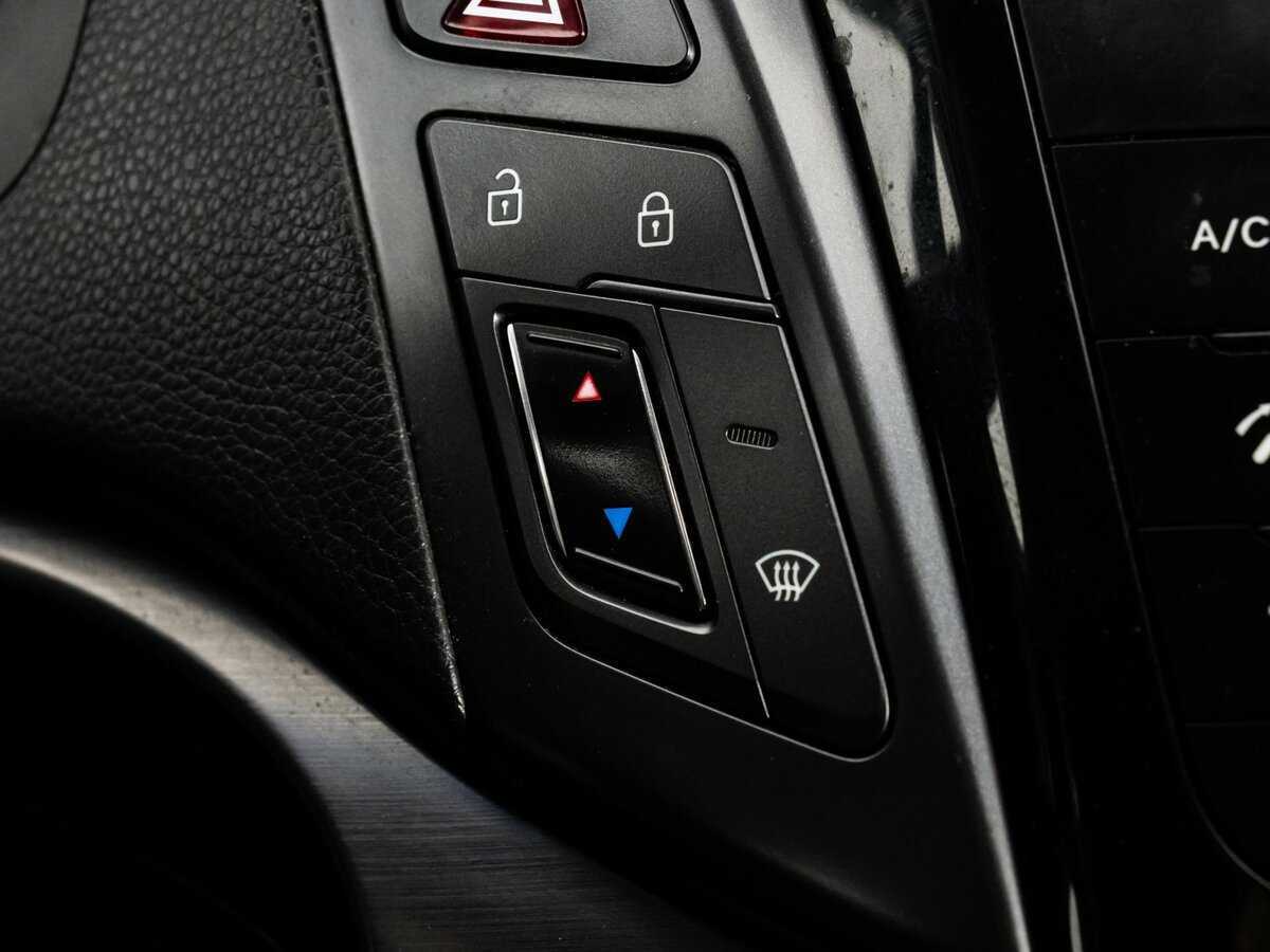 Hyundai i40 с пробегом — 2016 год. Фото: #12