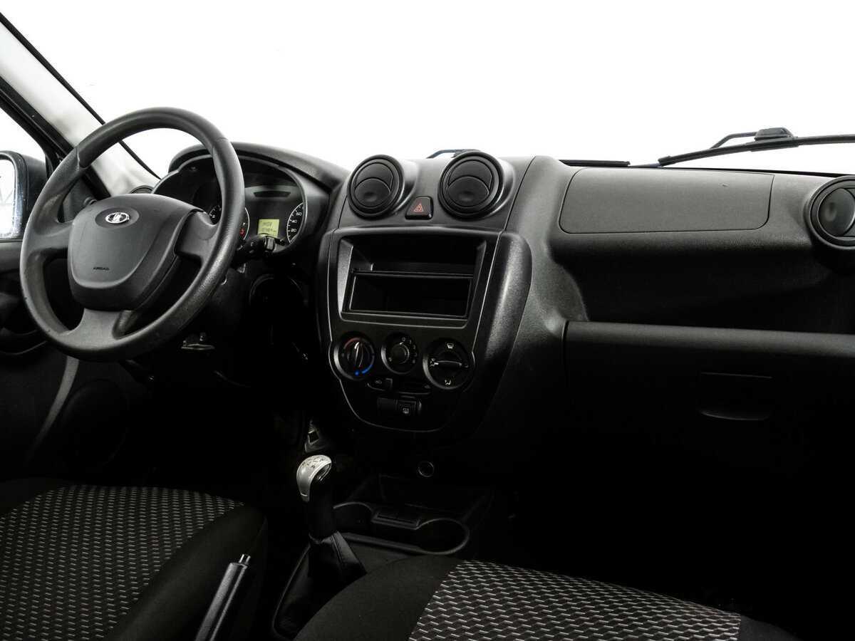 Lada (ВАЗ) Granta с пробегом — 2017 год. Фото: #6