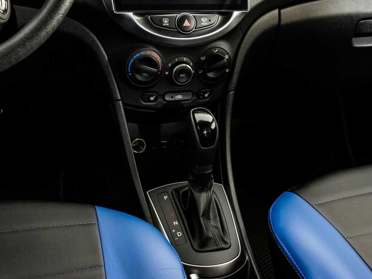 Hyundai Solaris с пробегом — 2016 год. Фото: #13