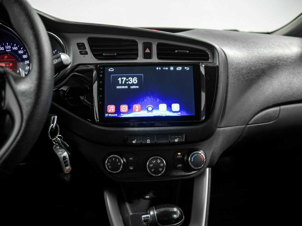 Kia Ceed с пробегом — 2013 год. Фото: #8